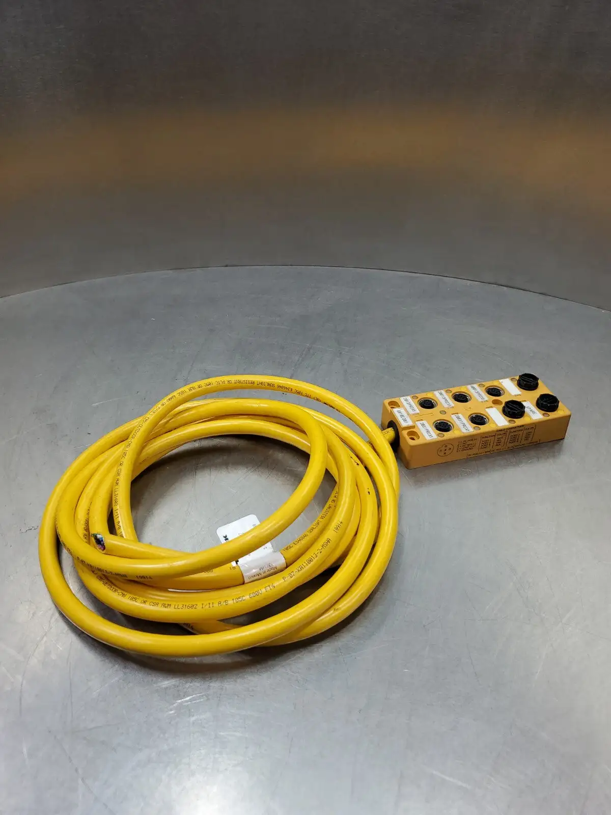 TURCK VB 80-P7X9-15 MultiBlox Connector Module. 5D-3