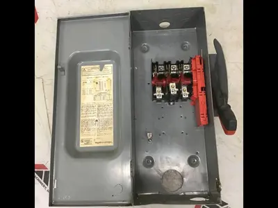 USED SQUARE D HU363 SER F1