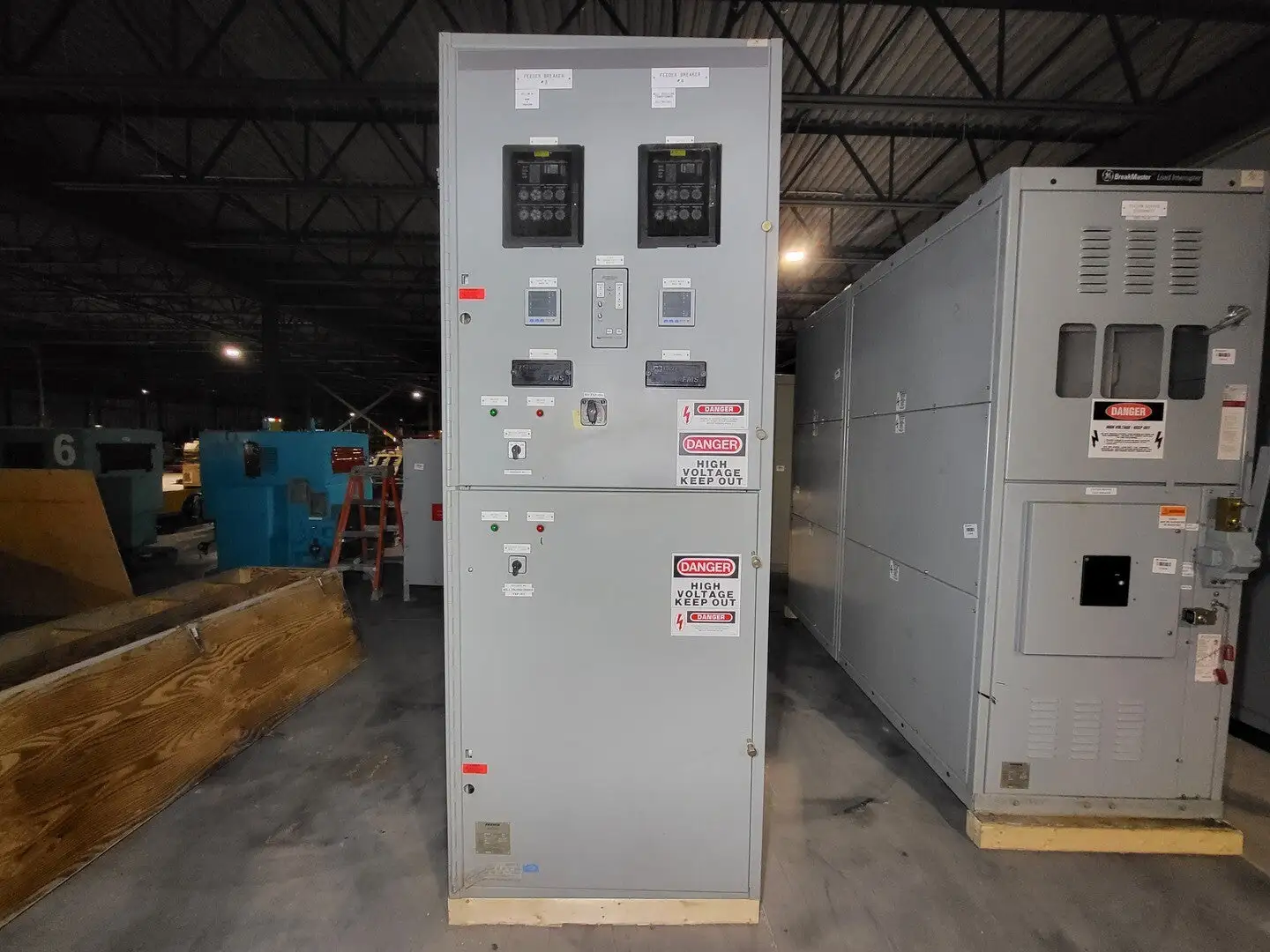 4160Volts 1200Amp 3Ph Switchgear Unit PowerVac VB1 4.16-250-3w/ D-Feeder Breaker