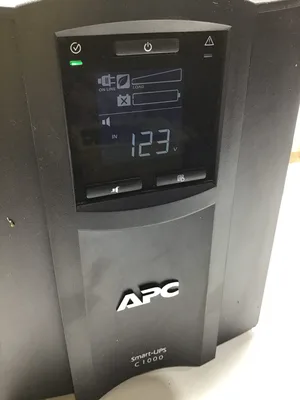 APC C1000/SMC1000 Smart-UPS 600W 8.33A