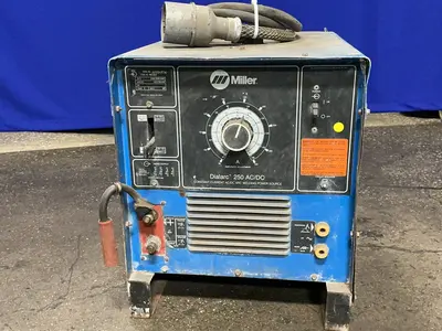 Used MILLER DIALARC 250 AC/DC Tig Welders Ohio US | HGR 24 #1498542