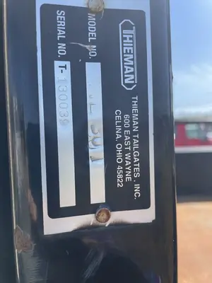 Used 2013 FORD F550 FLATBED LIFTGATE Flatbed Trucks Virginia US | Proxy Equipment #1378167