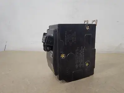 USED SQUARE D QO120