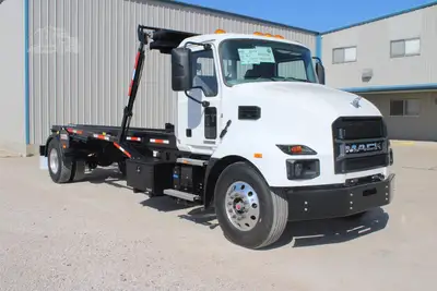 Used 2027 MACK MD7 Hooklifts & Roll-Offs Texas US | Roll Off Truck World #1491922