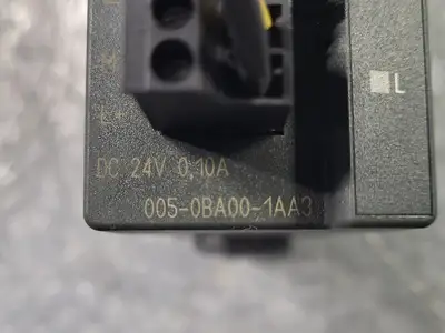 USED SIEMENS 6GK5005-0BA00-1AA3