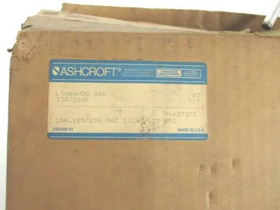 NEW ASHCROFT LTAN4H00-040 TEMPERATURE SWITCH LTAN4H00040