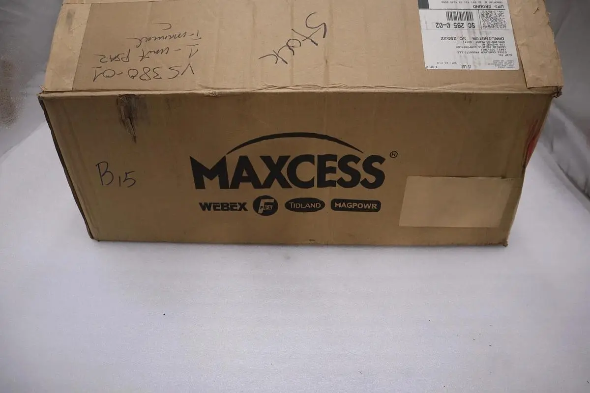 NEW MAXCESS TIDLAND PERFORMANCE AUTOMATIC II KNIFEHOLDER STOCK S-647