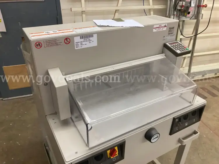 Used Triumph 1369864 Paper Cutters Delaware US | United Machine Co. #1562349