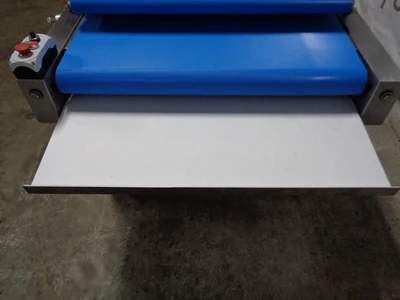New | in-Stock BECOM MFG BE-DLM-4000 Food Formers California US | BakeryEquipment.com #1554895