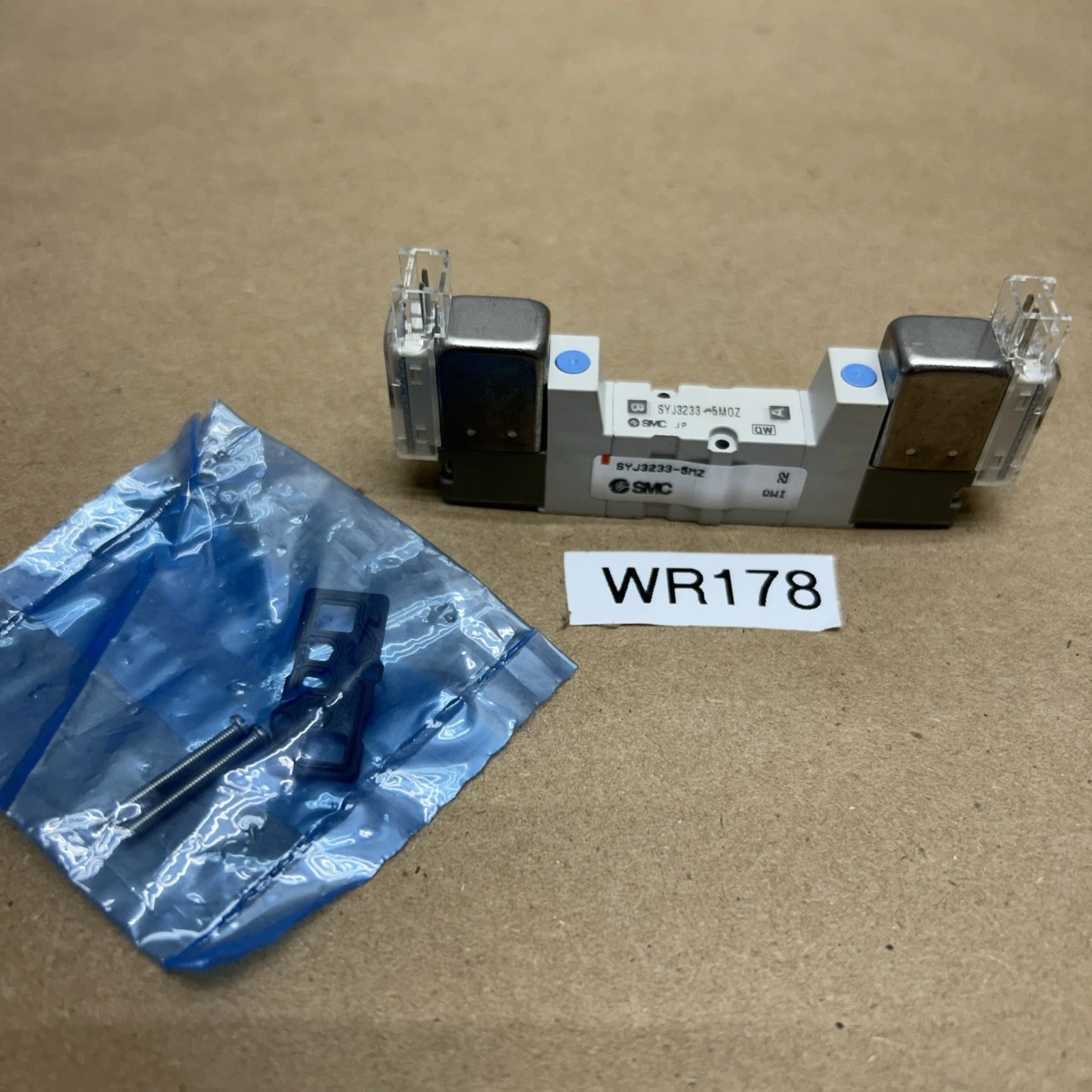 NEW SMC SYJ3233-5MOZ