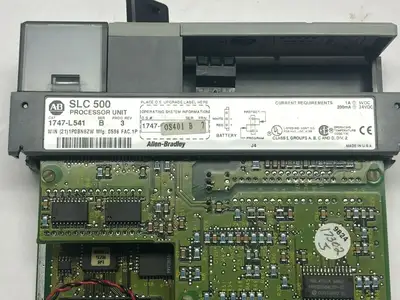 USED ALLEN-BRADLEY 10 SLOT RACK