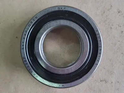 NEW SKF 6207-2RS1/C3