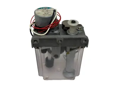 USED SHOWA SSMA MINI SEMI-CYCLE LUBRICATION PUMP 1-LITER
