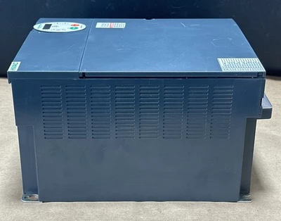 NEW Schneider Electric ATV212HD15N4
