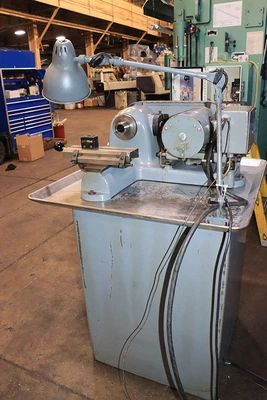 Used 1970 Hardinge HSL-59, 5C Collet Closer, Factory Floor Stand Speed Lathes New Jersey US | Machinery Values #1144947