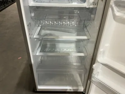 Used LG LRONC0605V Refrigerators Michigan US | Miedema Asset Management Group #1320875