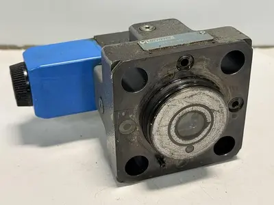 USED EATON-VICKERS DG4V-3-2A-M-U-HL7-60