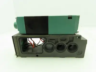Numatics 082SA415M046P61 Single Acting Solenoid Valve 225-369 24 VDC 6.3W
