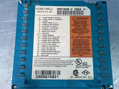 Used HONEYWELL RM7838 C 1004 Industrial Controls Ohio US | HGR 24 #1300066
