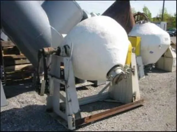 Used _UNKNOWN_ _UNKNOWN_ Double Cone - V Rotary Vacuum Dryers New Jersey US | Equipment Xchange LLC #179276