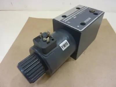 USED BOSCH 0 810 001 909