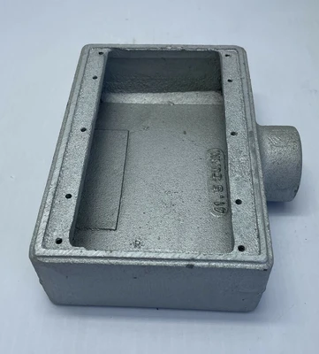 New | in-Stock Crouse-Hinds FS-33 Electrical Boxes California US | Davliegogo LLC #1705789