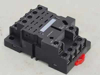 New | in-Stock SCHNEIDER ELECTRIC RPZF4 Misc Electrical & Power Parts British Columbia CA | Lenmark #248082