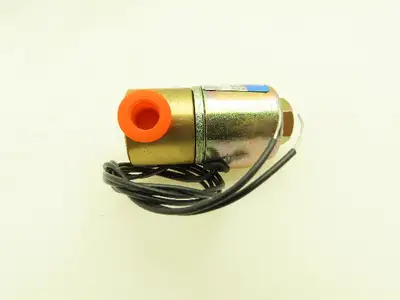 Honeywell Skinner 3138BBN1LN00 Solenoid Valve 3-Way NO 24VDC 60 PSI 1/8" NPT