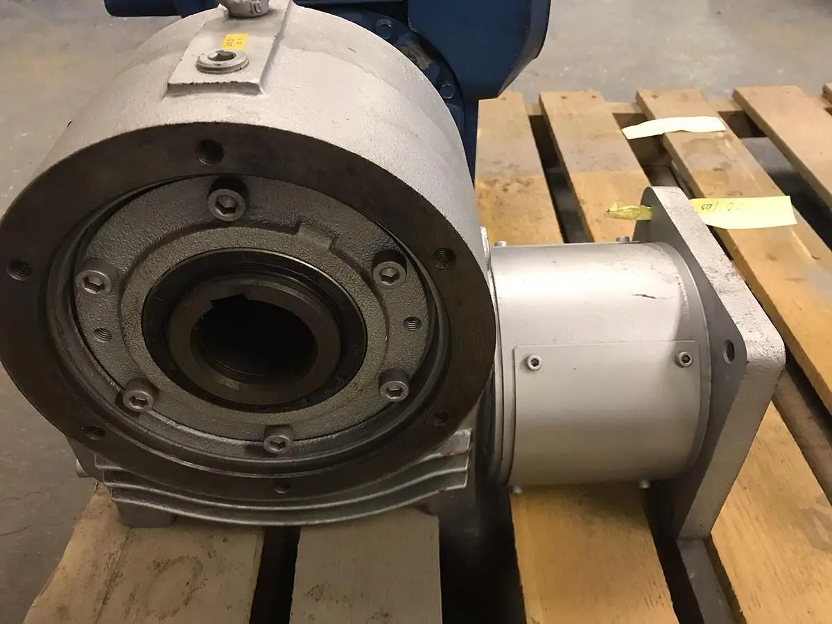 New | in-Stock TSUBAKI SWMK100B20LF-CL42Y Speed Reducers | Surplus Asset Holdings #1205292