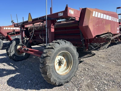 Used _UNKNOWN_ _UNKNOWN_ Windrowers/Swathers Idaho US | Tri-Steel Manufacturing #1557090