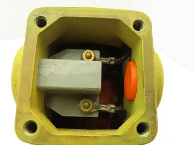 Asco Red-Hat AV57 431 Solenoid Valve 2-Way 1/2" Pipe 150psi Steam Service 115V