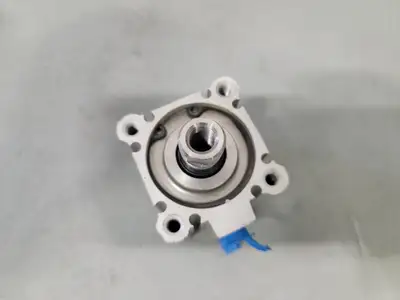 USED SMC NCQ2L40-25DZ