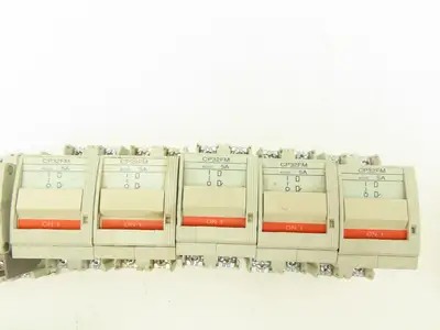 Fuji Electric Circuit Breakers AC/DC | 1/3/5A | 1/2/3-Pole | Mixed Lot of 30