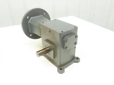 Sterling 226ACY75183 Gearbox 7.5:1 Reducer 4.2Hp 233rpm 180TC RH Output