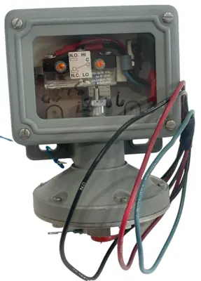 NEW SOR 12NN-CA5-N4-C1A-TT PRESSURE SWITCH 12NNCA5N4C1ATT