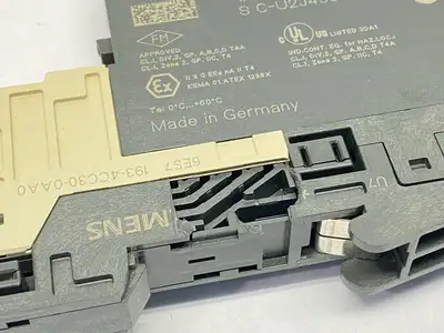 USED SIEMENS 6ES7138-4CA01-0AA0, 6ES7 138-4CA01-0AA0