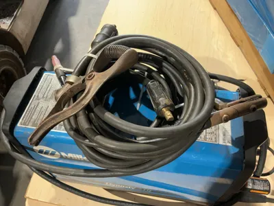 Used MILLER DYNASTY 210, 210-AMP AC/DC TIG AND STICK WELDER Tig Welders Michigan US | Miedema Asset Management Group #1425010