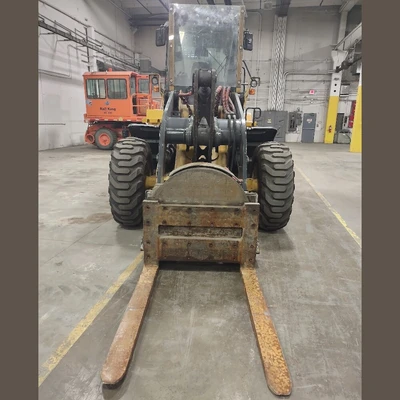 USED 2016 JOHN DEERE 624K