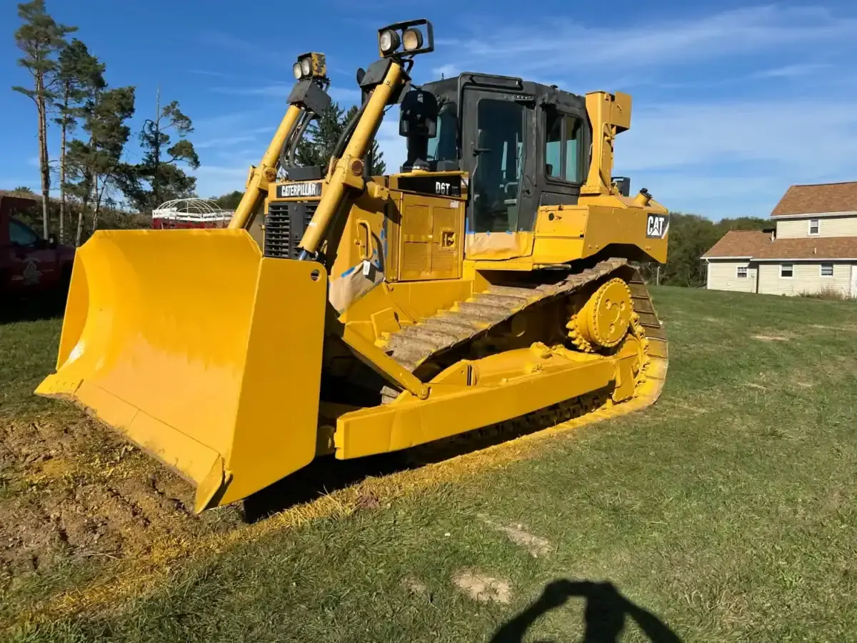 Used CATERPILLAR D6T XL Bulldozers Pennsylvania US | Trustworthy Equipment #1399048