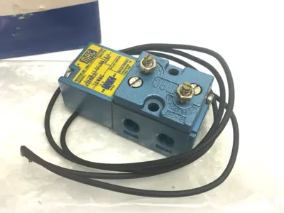 New | in-Stock MAC Valves Single Operator Solenoid Valve 12VDC, 8.5W Solenoid Valves Michigan US | Maverick Industrial Sales #1392550