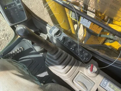 Used 2005 JOHN DEERE 200C LC Crawler Excavators Michigan US | Miedema Asset Management Group #1444936