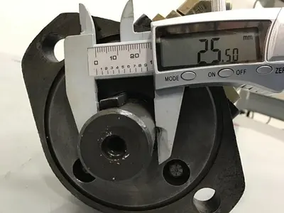USED CHAR LYNN 101 2169 009