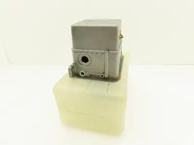 Used SHOWA _UNKNOWN_ Lubrication Equipment Indiana US | Arrow Industrial #1187141