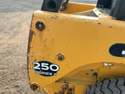Used 2000 JOHN DEERE 250 Skid Steer Loaders Michigan US | Miedema Asset Management Group #1320455