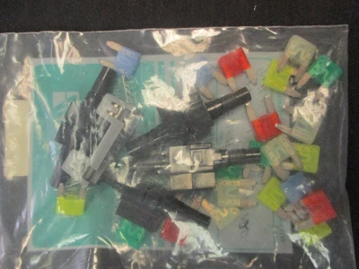 NEW Little Fuse 25 Misc Fuses