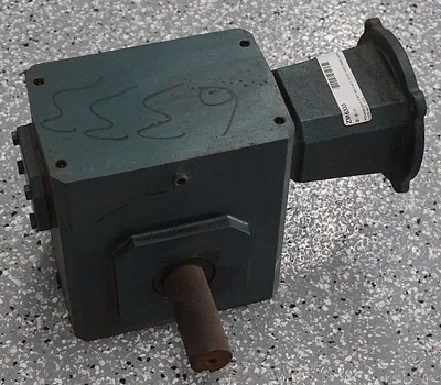 NEW GROVE GEAR BM232-2 GEAR REDUCER 1.573 HP, 1750 RPM, BM2322