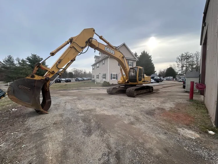Used 2001 Deere 230 LC Excavators Maryland US | Zadoon Equipment #1480647