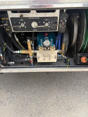 2012 Vactor HXX Hydro Excavator | American Contractors Equipment Supply (2)