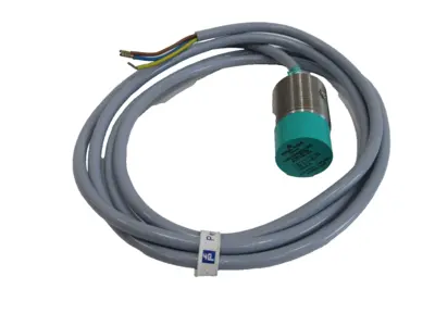 NEW PEPPERL+FUCHS NJ15-30GM50-WO PROXIMITY SWITCH NJ1530GM50WO