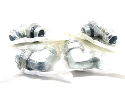 NEW LOT OF 4 PARKER 16-C4OM-XS FLUID CONNECTORS 16C4OMXS